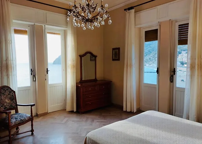 Pallastrelli Levanto