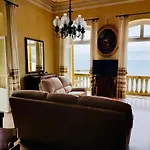 Pallastrelli Villa *