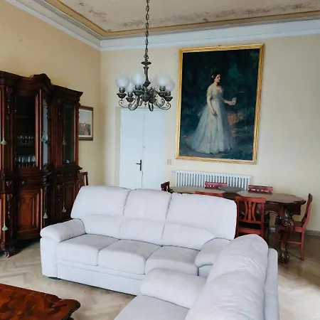 Fronte Mare Villa Levanto