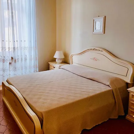 Villa Fronte Mare *